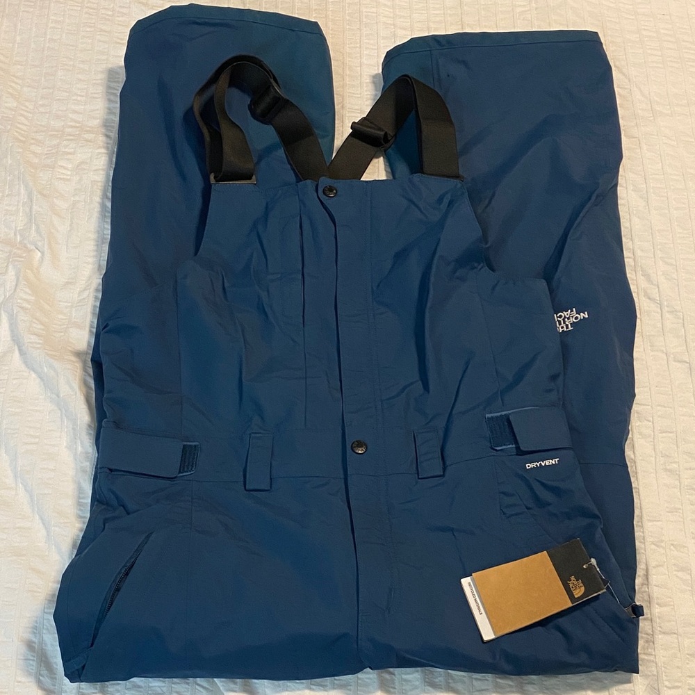 The North Face M Freedom Bib Shell Snow Adjustable Suspenders Size Small NWT - Picture 2 of 8